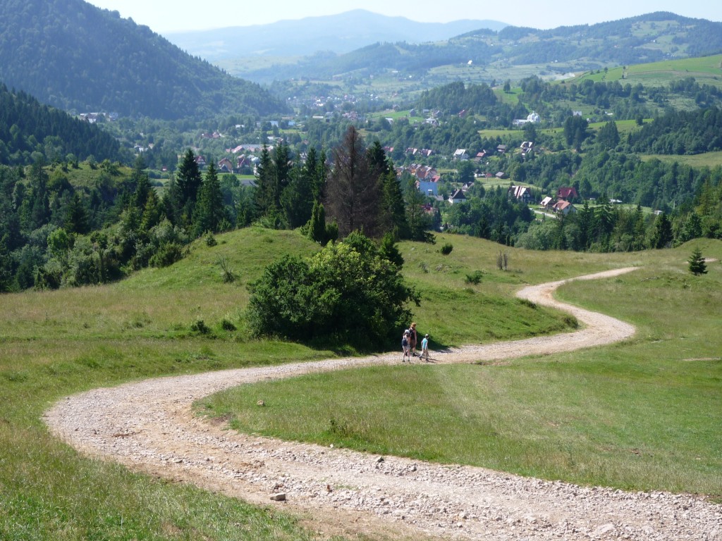 Zdjęcia: Jaworki, Małopolska, W drodze do Jaworek, POLSKA Zdjęcia: Jaworki, Małopolska, W drodze do Jaworek, POLSKA