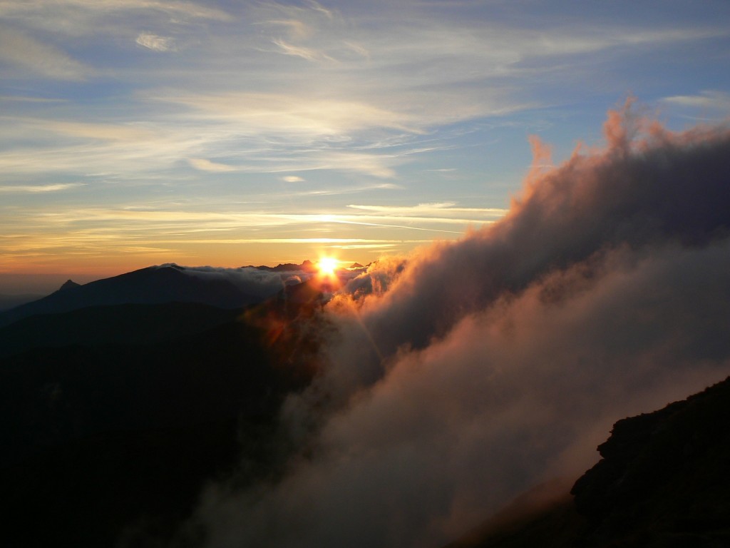 Zdjęcia: Tatry Zachodnie, Tatry Zachodnie, Wschód słońca na Wołowcu, POLSKA Zdjęcia: Tatry Zachodnie, Tatry Zachodnie, Wschód słońca na Wołowcu, POLSKA
