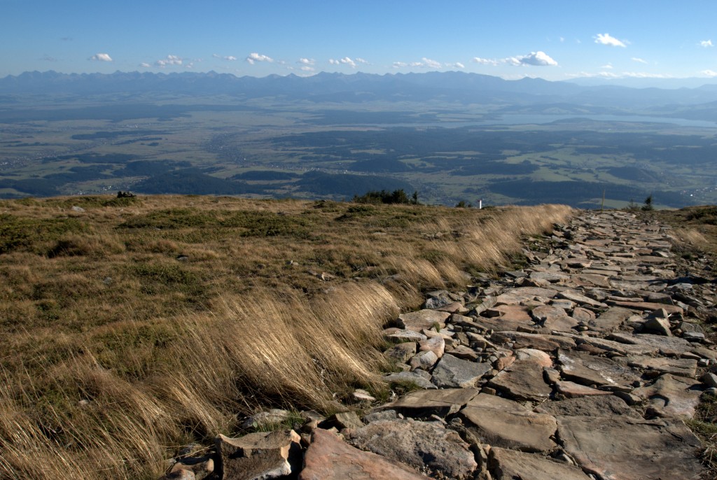 Zdjęcia: Babia Góra, Beskid Żywiecki, Jesień na Babiej, widok na Tatry, POLSKA Zdjęcia: Babia Góra, Beskid Żywiecki, Jesień na Babiej, widok na Tatry, POLSKA