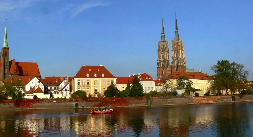 Zdjęcia: WROCLAW, DOLNY ŚLĄSK, Ostrów Tumski w jesiennym słońcu, POLSKA Zdjęcia: WROCLAW, DOLNY ŚLĄSK, Ostrów Tumski w jesiennym słońcu, POLSKA