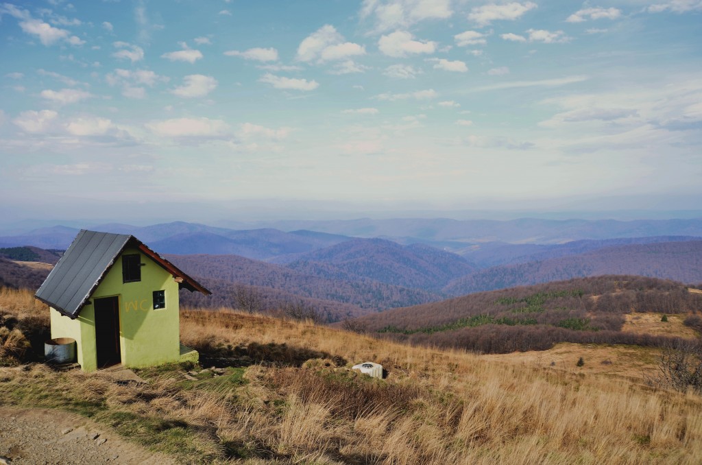 Zdjęcia: Połonina Wetlińska, Bieszczady Zachodnie, WC z widokiem, POLSKA Zdjęcia: Połonina Wetlińska, Bieszczady Zachodnie, WC z widokiem, POLSKA