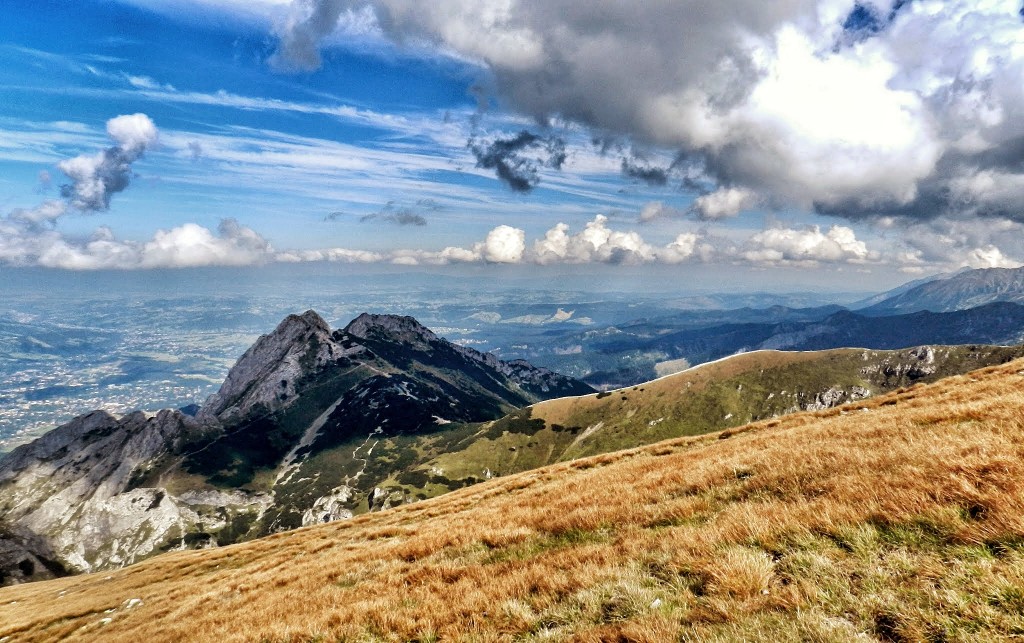 Zdjęcia: Widok z Czerwonych Wiechów na Giewont, Moje Tatry, POLSKA Zdjęcia: Widok z Czerwonych Wiechów na Giewont, Moje Tatry, POLSKA