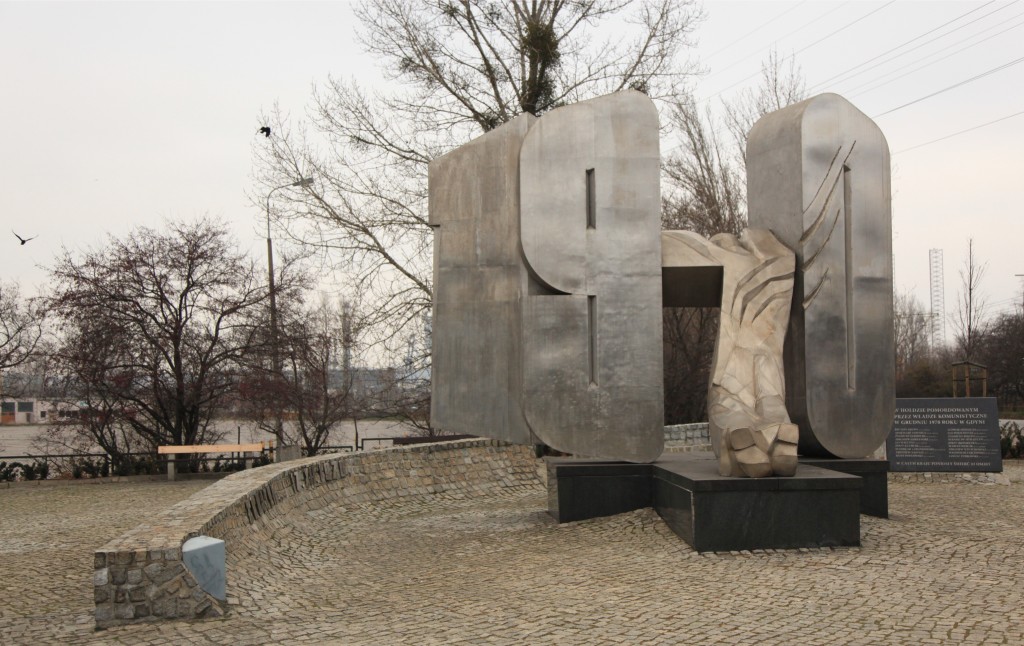Zdjęcia: Gdynia, ul. Janka Wiśniewskiego, Pomorze, Polskie grudnie, POLSKA Zdjęcia: Gdynia, ul. Janka Wiśniewskiego, Pomorze, Polskie grudnie, POLSKA