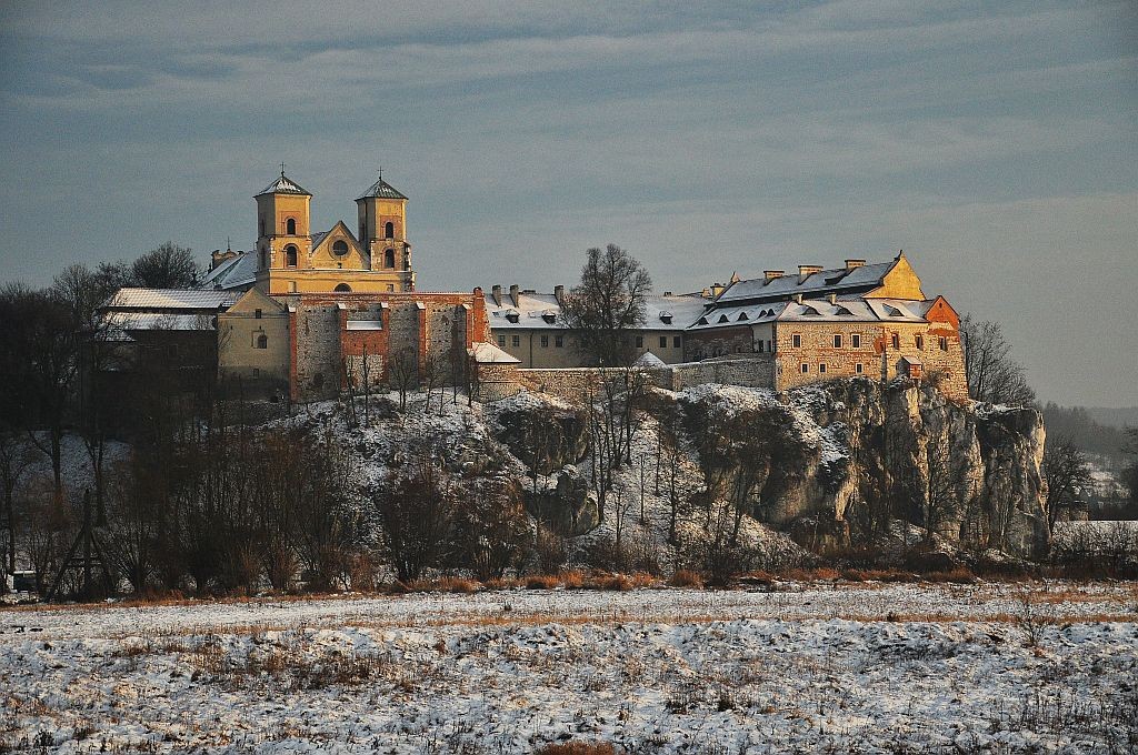 Zdjęcia: Piekary naprzeciw Tyńca, Małopolska, Tyniec zimą, POLSKA Zdjęcia: Piekary naprzeciw Tyńca, Małopolska, Tyniec zimą, POLSKA