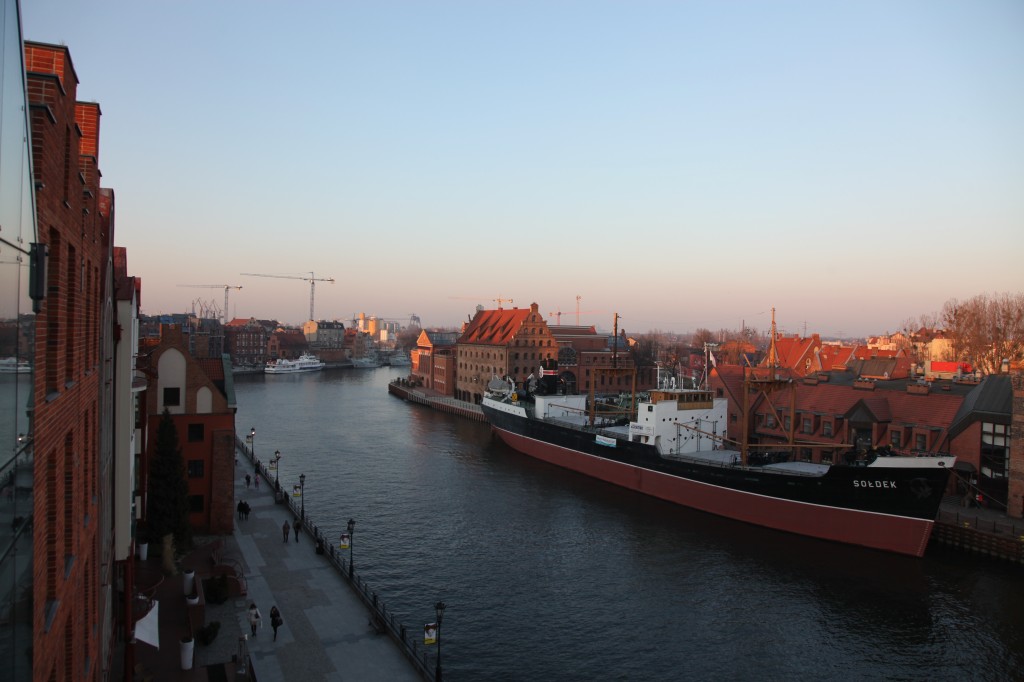 Zdjęcia: Gdańsk, nad Motławą, Pomorze, Czas zachodzącego słońca, POLSKA Zdjęcia: Gdańsk, nad Motławą, Pomorze, Czas zachodzącego słońca, POLSKA