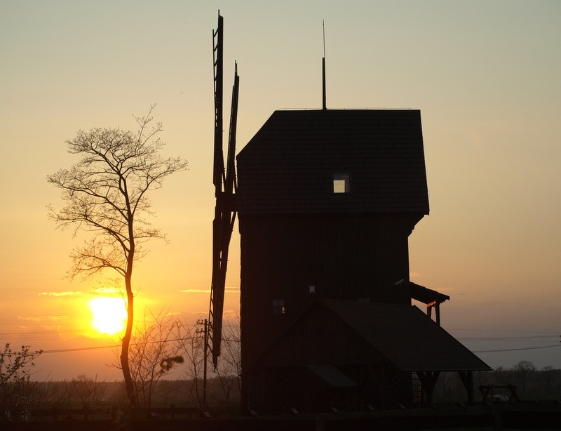 Zdjęcia: Brenno, Wielkopolska, wiatraki, POLSKA Zdjęcia: Brenno, Wielkopolska, wiatraki, POLSKA
