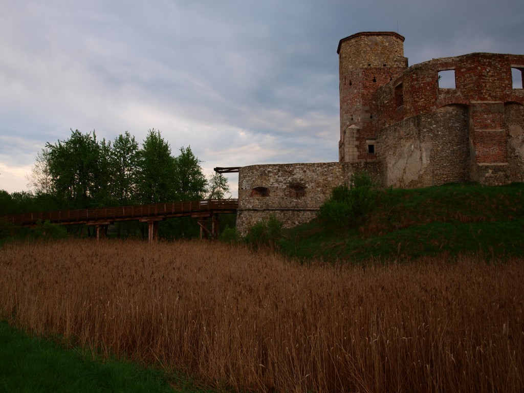 Zdjęcia: Siewierz, jura krakowsko-częstochowska, Siewierz ujęcie 2, POLSKA Zdjęcia: Siewierz, jura krakowsko-częstochowska, Siewierz ujęcie 2, POLSKA