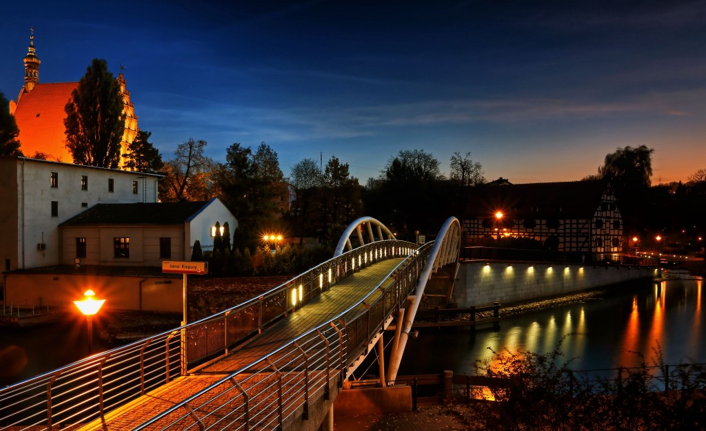 Zdjęcia: Bydgoszcz, kujawsko pomorski, Miasto nocą, POLSKA Zdjęcia: Bydgoszcz, kujawsko pomorski, Miasto nocą, POLSKA