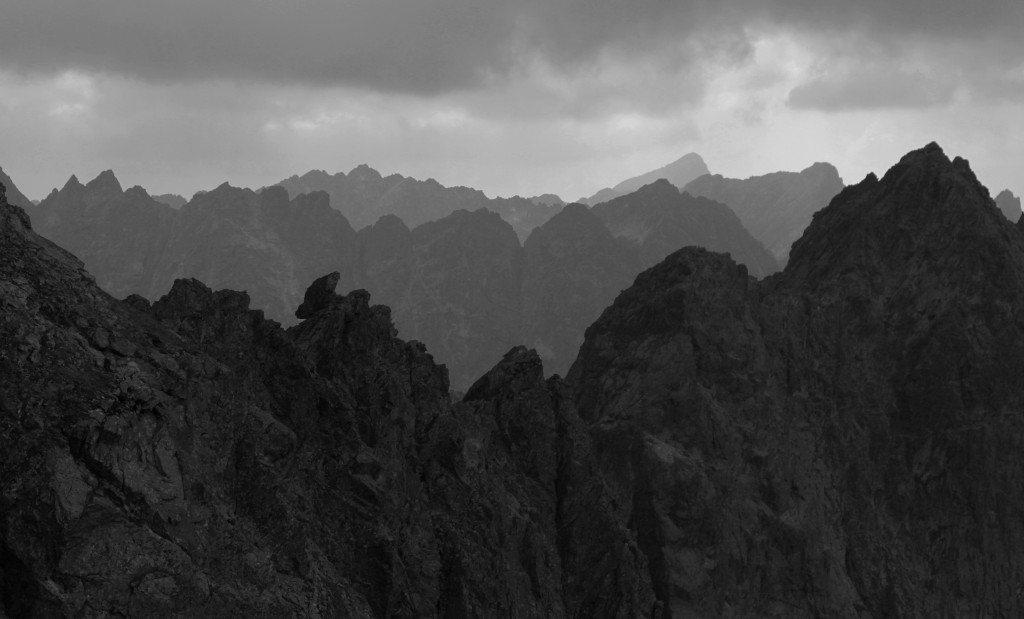 Zdjęcia: W drodze na Rysy, Tatry, Za granią grań, POLSKA Zdjęcia: W drodze na Rysy, Tatry, Za granią grań, POLSKA