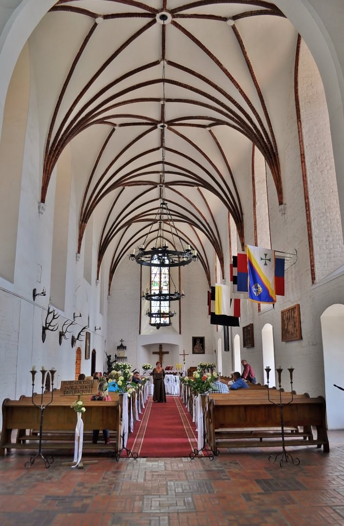 Znalezione obrazy dla zapytania kaplica w zamku