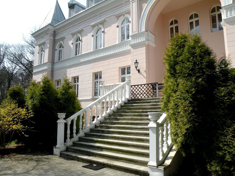 Zdjęcia: Jakubowice, opolskie, Pałac w Jakubowicach, POLSKA Zdjęcia: Jakubowice, opolskie, Pałac w Jakubowicach, POLSKA