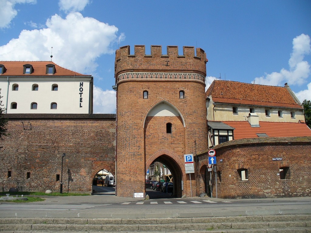 Zdjęcia: Toruń, kujawsko pomorskie, Jedna z bram miejskich , POLSKA Zdjęcia: Toruń, kujawsko pomorskie, Jedna z bram miejskich , POLSKA