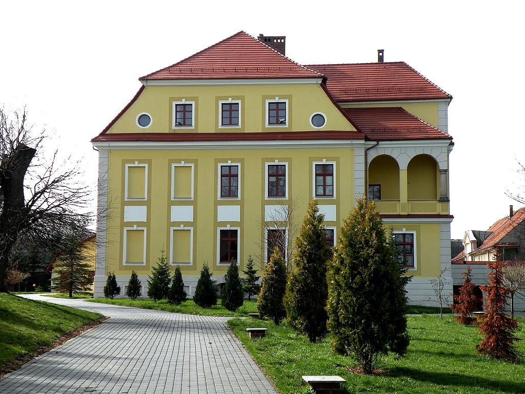 Zdjęcia: Zwanowice, opolskie, Pałac w Zwanowicach, POLSKA Zdjęcia: Zwanowice, opolskie, Pałac w Zwanowicach, POLSKA