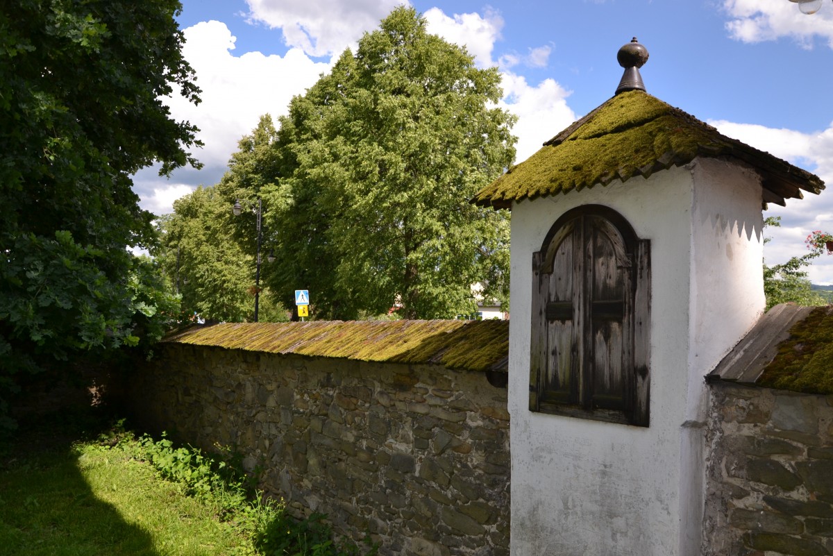 Zdjęcia: Rabka - Zdrój, województwo małopolskie, Stary mur, POLSKA Zdjęcia: Rabka - Zdrój, województwo małopolskie, Stary mur, POLSKA