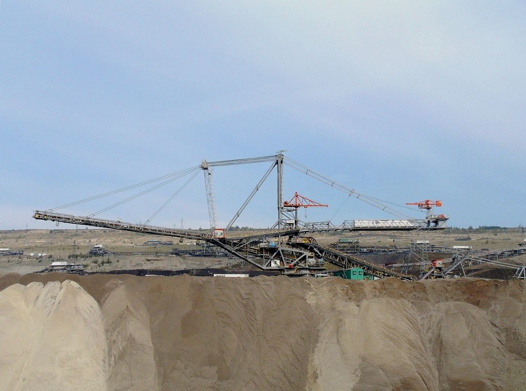 Zdjęcia: Bełchatów , łódzki, Dinozaur 20-tego wieku, zwałowarka, POLSKA Zdjęcia: Bełchatów , łódzki, Dinozaur 20-tego wieku, zwałowarka, POLSKA