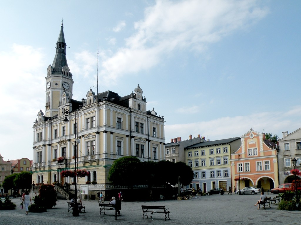 Zdjęcia: Lądek Zdrój, dolnoślaskie, Ratusz w rynku, POLSKA Zdjęcia: Lądek Zdrój, dolnoślaskie, Ratusz w rynku, POLSKA