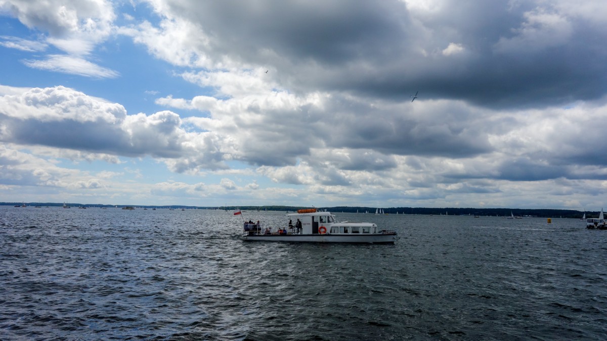 Zdjęcia: Giżycko, Warmińsko-Mazurskie, Pogoda podczas Mazury Air Show , POLSKA Zdjęcia: Giżycko, Warmińsko-Mazurskie, Pogoda podczas Mazury Air Show , POLSKA