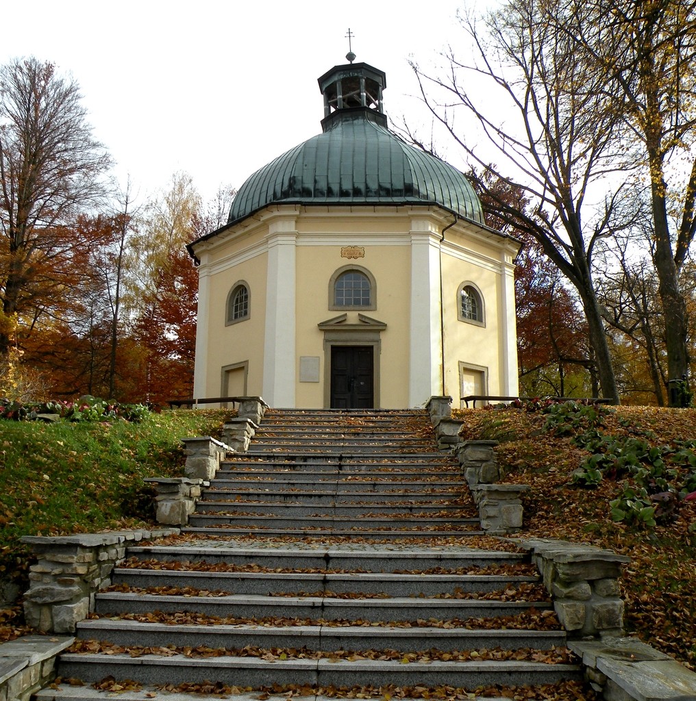 Zdjęcia: Lądek Zdrój, dolnośląskie, Kaplica Św. Jerzego z 1658 r., POLSKA Zdjęcia: Lądek Zdrój, dolnośląskie, Kaplica Św. Jerzego z 1658 r., POLSKA