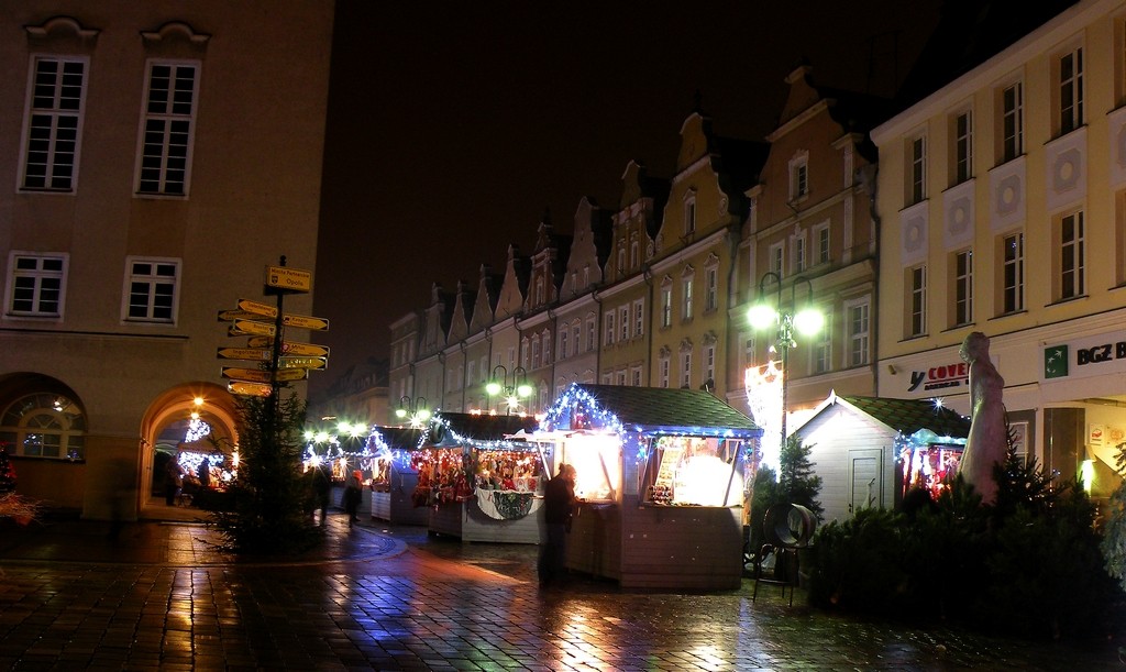 Zdjęcia: Opole, opolskie, Wschodnia część rynku, POLSKA Zdjęcia: Opole, opolskie, Wschodnia część rynku, POLSKA