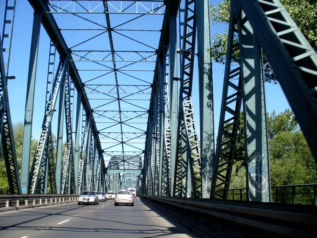 Zdjęcia: Toruń, kujawsko pomorskie, Konstrukcja mostu drogowego., POLSKA Zdjęcia: Toruń, kujawsko pomorskie, Konstrukcja mostu drogowego., POLSKA