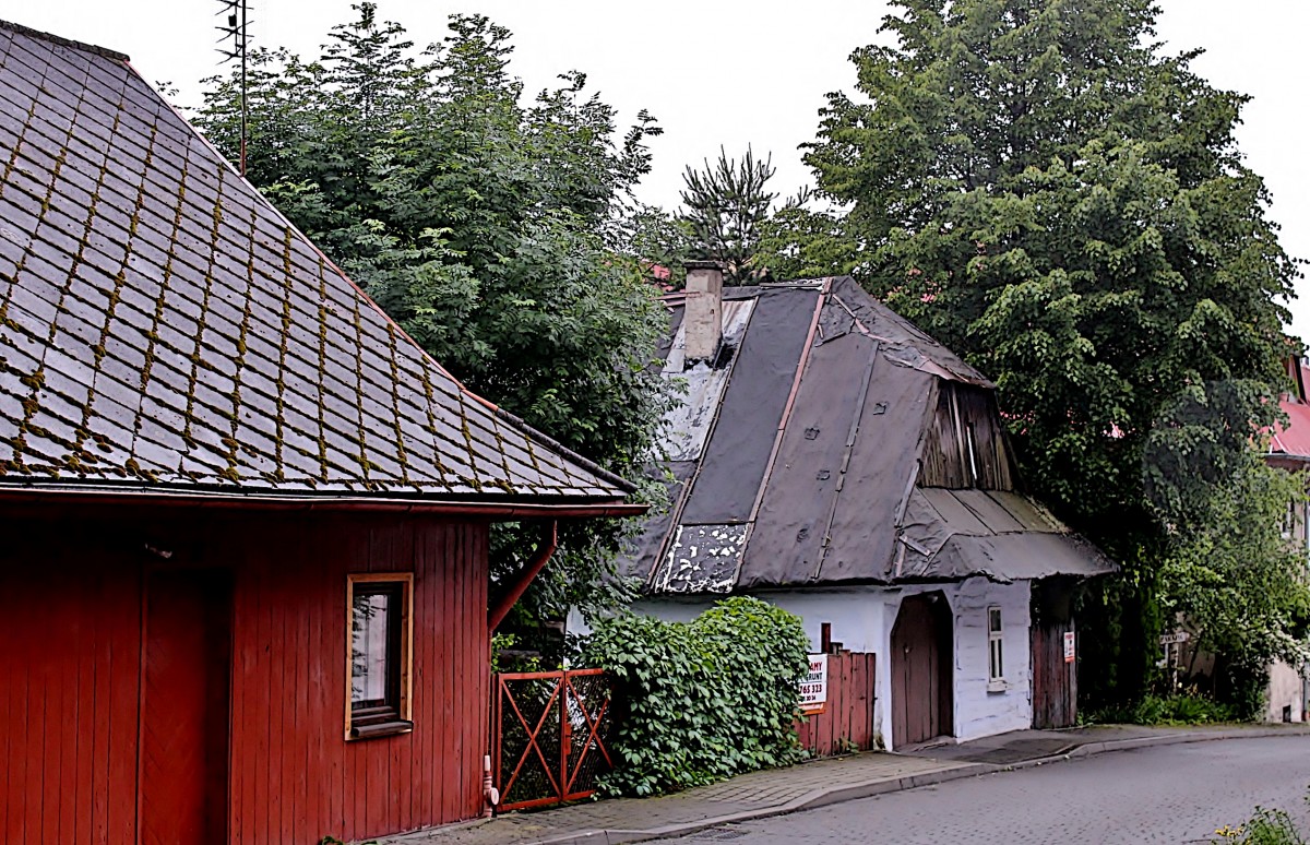 Zdjęcia: Lanckorona, województwo małopolskie, Lanckorona-drewniane chaty z XIX wieku, POLSKA Zdjęcia: Lanckorona, województwo małopolskie, Lanckorona-drewniane chaty z XIX wieku, POLSKA