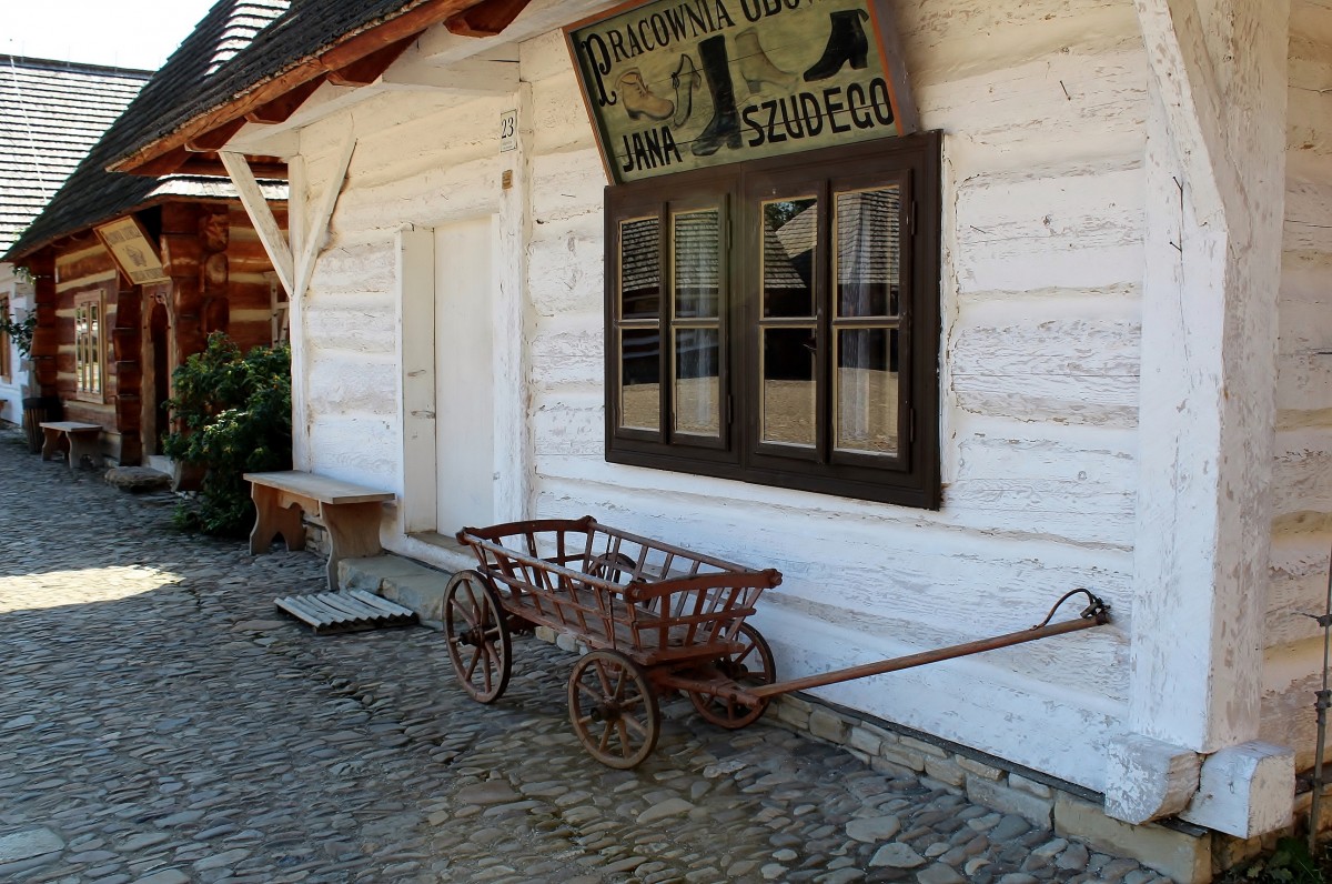Zdjęcia: Sanok, województwo podkarpackie, Skansen-rynek galicyjski, POLSKA Zdjęcia: Sanok, województwo podkarpackie, Skansen-rynek galicyjski, POLSKA