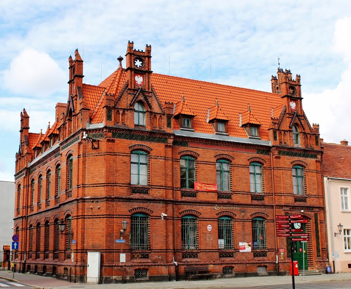 Zdjęcia: Chełmno, województwo kujawsko-pomorskie, Budynek poczty z XIX wieku, POLSKA Zdjęcia: Chełmno, województwo kujawsko-pomorskie, Budynek poczty z XIX wieku, POLSKA