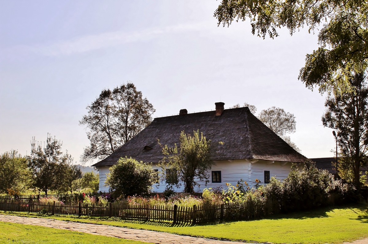 Zdjęcia: Sanok, województwo podkarpackie, Skansen w Sanoku, POLSKA Zdjęcia: Sanok, województwo podkarpackie, Skansen w Sanoku, POLSKA