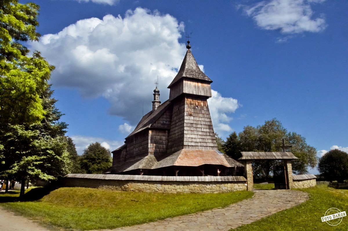 Zdjęcia: Skansen, Sanok, Kościół z Bączala Dolnego, POLSKA Zdjęcia: Skansen, Sanok, Kościół z Bączala Dolnego, POLSKA