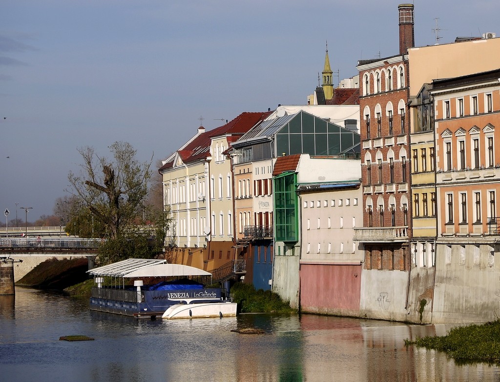 Zdjęcia: Opole, opolskie, Restauracja Wenecja z częścią nawodną, POLSKA Zdjęcia: Opole, opolskie, Restauracja Wenecja z częścią nawodną, POLSKA