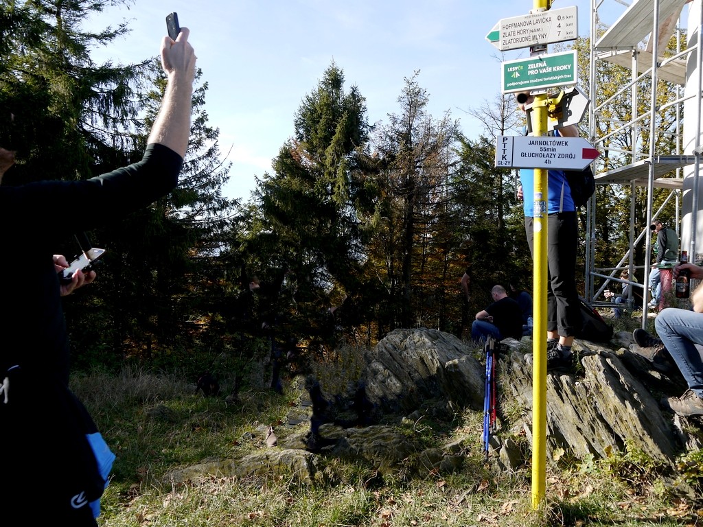 Zdjęcia: Jarnołtówek, opolskie,  Zdjęcie pamiątkowe na szczycie., POLSKA Zdjęcia: Jarnołtówek, opolskie,  Zdjęcie pamiątkowe na szczycie., POLSKA