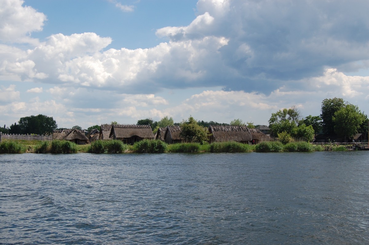 Zdjęcia: Wolin, zachodniopomorskie, Wolińska Kępa - widok z miasta, POLSKA Zdjęcia: Wolin, zachodniopomorskie, Wolińska Kępa - widok z miasta, POLSKA