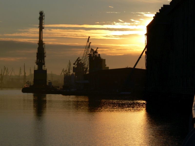 Zdjęcia: Gdańsk nb. Zbożowe, Wisła, Kran, POLSKA Zdjęcia: Gdańsk nb. Zbożowe, Wisła, Kran, POLSKA