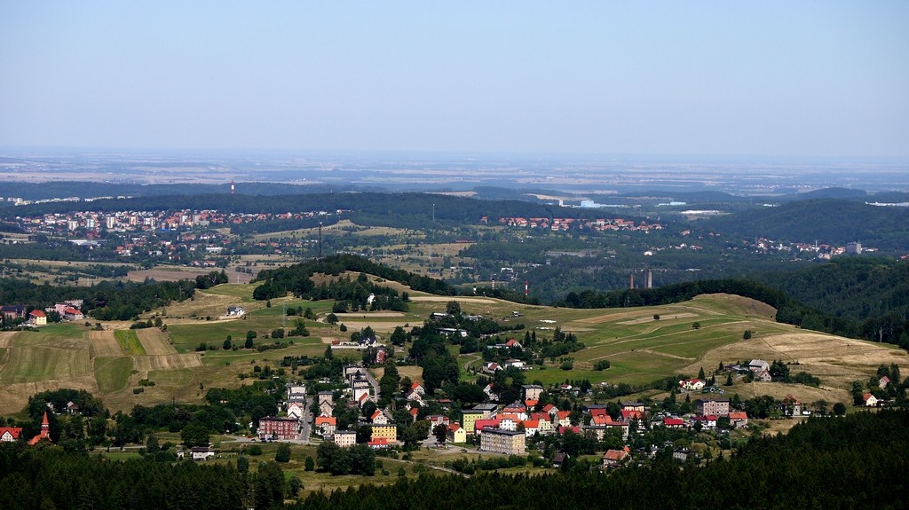 Zdjęcia: Boguszów-Gorce, dolnośląskie, Boguszów-Gorce, w dali, Wałbrzych, POLSKA Zdjęcia: Boguszów-Gorce, dolnośląskie, Boguszów-Gorce, w dali, Wałbrzych, POLSKA