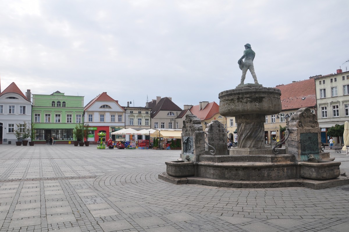 Zdjęcia: Darłowo, zachodniopomorskie, Rynek Starego Miasta w Darłowie, POLSKA Zdjęcia: Darłowo, zachodniopomorskie, Rynek Starego Miasta w Darłowie, POLSKA
