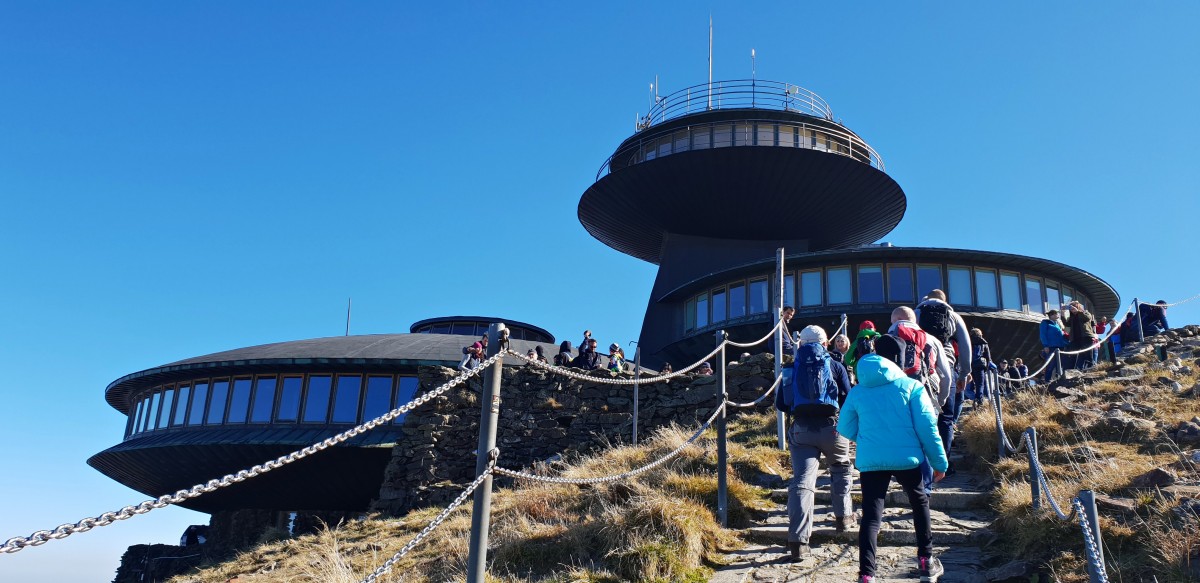 Zdjęcia: Karkonosze, Sudety, Obserwatorium Meteorologiczne na Śnieżce, POLSKA Zdjęcia: Karkonosze, Sudety, Obserwatorium Meteorologiczne na Śnieżce, POLSKA