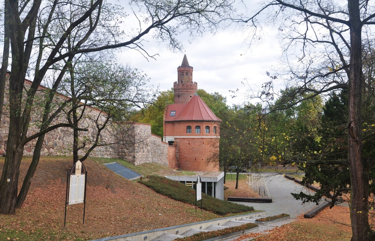 Zdjęcia: Stargard, zachodniopomorskie, Basteja i Baszta Tkaczy w Stargardzie, POLSKA Zdjęcia: Stargard, zachodniopomorskie, Basteja i Baszta Tkaczy w Stargardzie, POLSKA