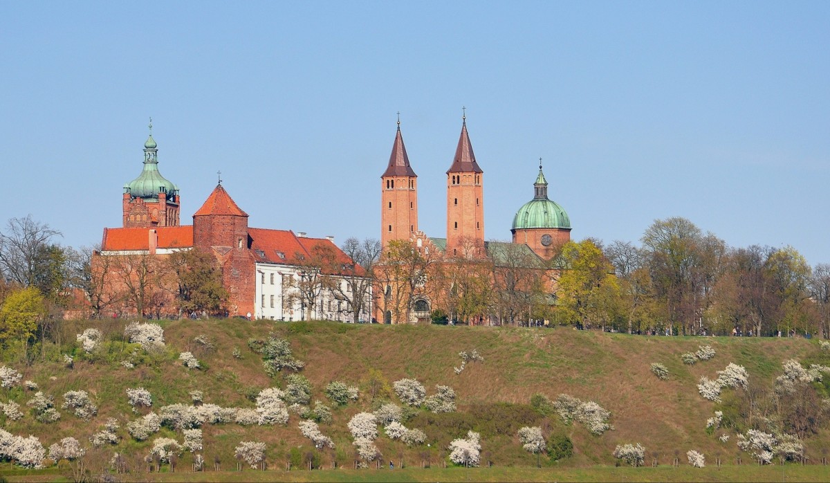 Zdjęcia: Płock, mazowieckie, Wzgórze Tumskie w Płocku, POLSKA Zdjęcia: Płock, mazowieckie, Wzgórze Tumskie w Płocku, POLSKA