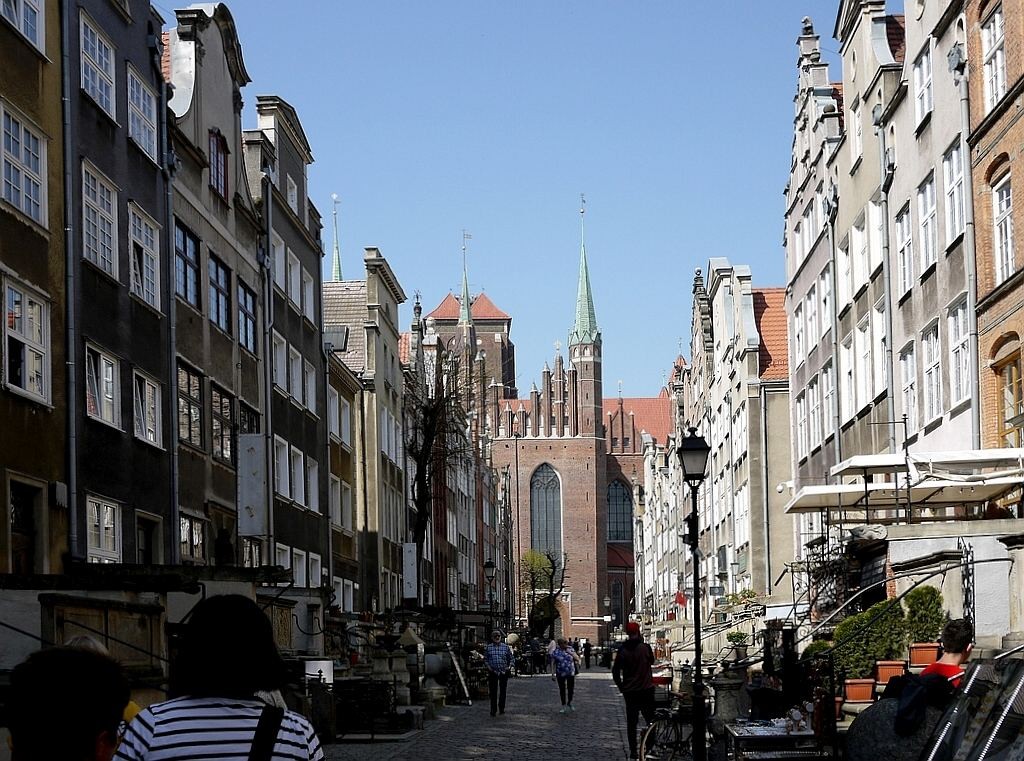 Zdjęcia: Gdańsk, pomorskie, Ulica Mariacka, jeszcze pełna życia, POLSKA Zdjęcia: Gdańsk, pomorskie, Ulica Mariacka, jeszcze pełna życia, POLSKA