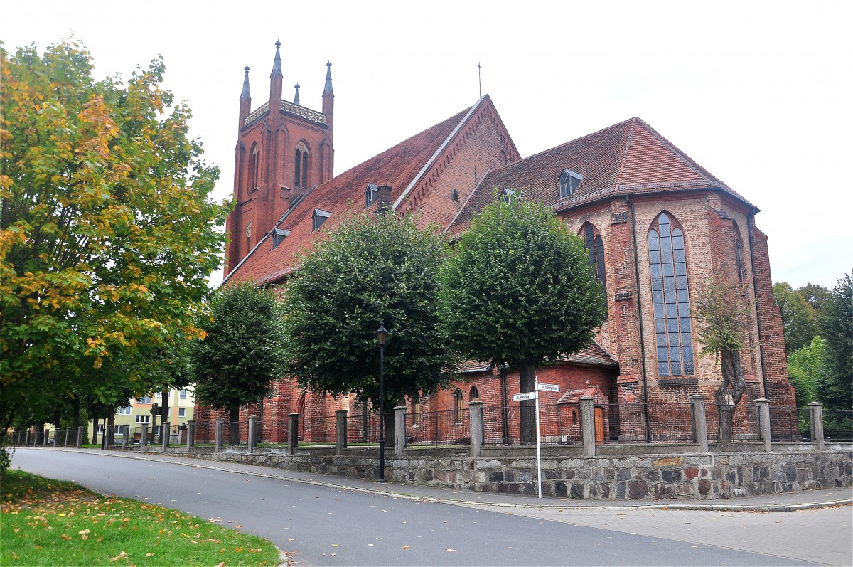 Zdjęcia: Dobiegniew, lubuskie, Kościół w Dobiegniewie, POLSKA Zdjęcia: Dobiegniew, lubuskie, Kościół w Dobiegniewie, POLSKA