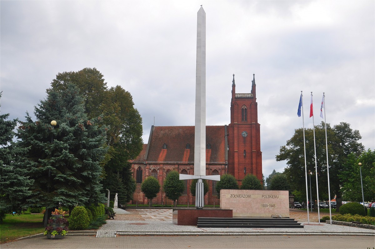 Zdjęcia: Dobiegniew, lubuskie, Pomnik Czynu Żołnierskiego w Dobiegniewie, POLSKA Zdjęcia: Dobiegniew, lubuskie, Pomnik Czynu Żołnierskiego w Dobiegniewie, POLSKA