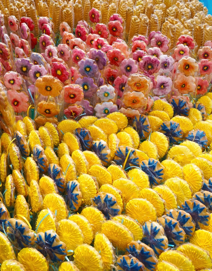 Zdjęcia: Targi Książki, Warszawa, 10000 miodowych pierników, POLSKA Zdjęcia: Targi Książki, Warszawa, 10000 miodowych pierników, POLSKA