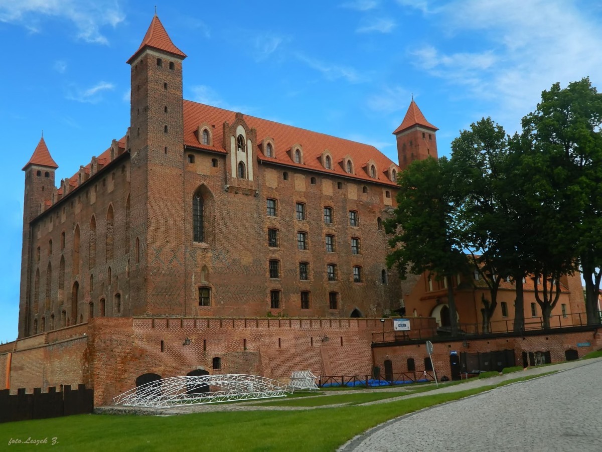 Zdjęcia: Gniew., woj.pomorskie., Zamek Komturów Krzyżackich - widok skrzydła wschodniego., POLSKA Zdjęcia: Gniew., woj.pomorskie., Zamek Komturów Krzyżackich - widok skrzydła wschodniego., POLSKA