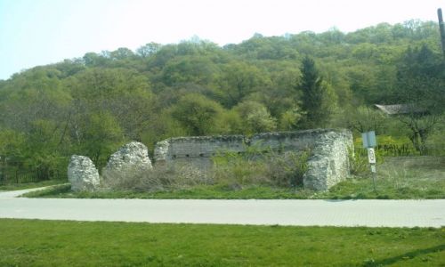 Zdjęcie POLSKA / Kazimierz Dolny / ulica Krakowska / Ruiny spichlerza w Kazimierzu Dolnym