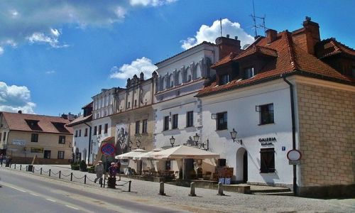Zdjecie POLSKA / Lubelskie / Kazimierz Dolny / Pod grke...