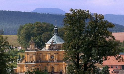 Zdjcie POLSKA / Wojewdztwo dolnolskie, powita Kodzko, gmina Radkw / Wambierzyce / Sanktuarium Matki Boej Wambierzyckiej  Krlowej Rodzin 