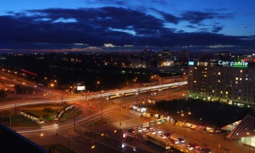 Zdjęcie POLSKA / Warszawa / Plac Zawiszy  / Noc w Warszawie