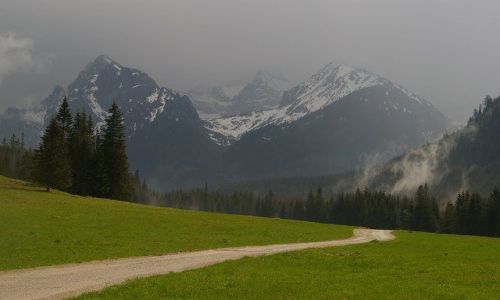 Zdjecie POLSKA / Tatry / Dolina Biaej Wody(polana) / Groza