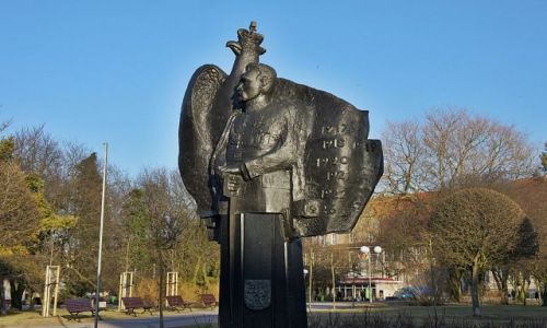 Zdjecie POLSKA / Zachodniopomorskie / Koobrzeg / Pisudski w Kolobrzegu