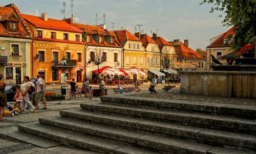 Zdjęcie POLSKA / świętokrzyskie / Sandomierz / Sandomierz. Rynek.
